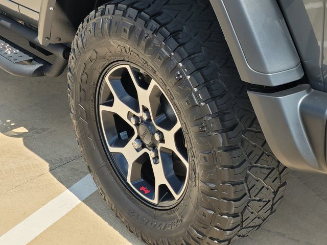 Used 2021 Jeep Wrangler Unlimited Rubicon AWD/4WD image 7