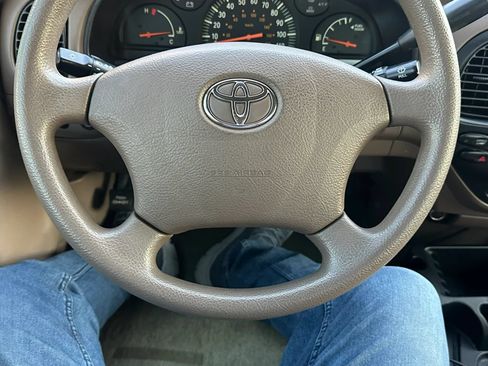 Used 2003 Toyota Tundra 2WD Regular Cab image 11