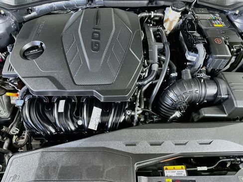 Used 2023 Hyundai Sonata SEL FWD image 8