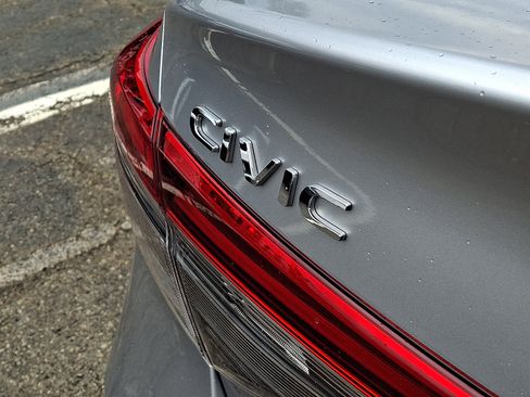 Certified 2023 Honda Civic LX image 31
