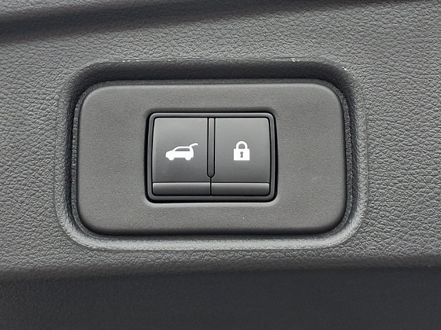 Used 2025 Nissan Pathfinder Rock Creek AWD/4WD image 29