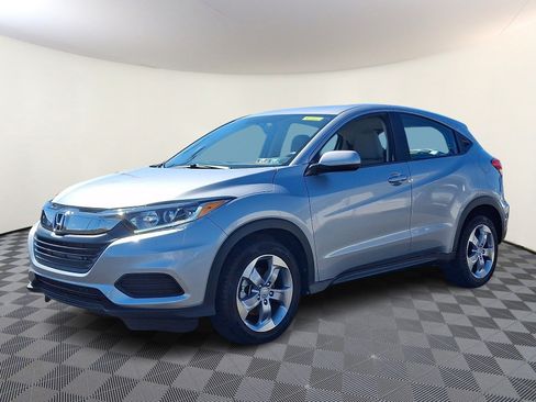 Used 2021 Honda HR-V LX image 3