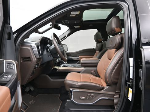 Used 2024 Ford F150 King Ranch w/ FX4 Off-Road Package image 9