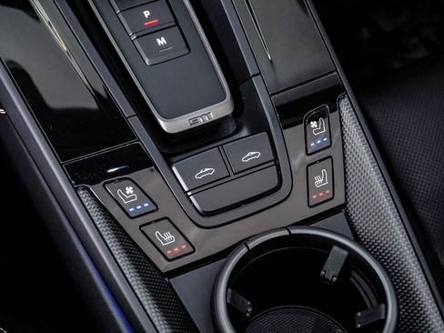 Certified 2026 Porsche 911 Targa 4 GTS image 27