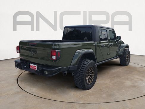 Used 2023 Jeep Gladiator Sport AWD/4WD image 10