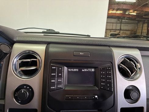 Used 2014 Ford F150 XLT w/ Equipment Group 302A Luxury AWD/4WD image 15