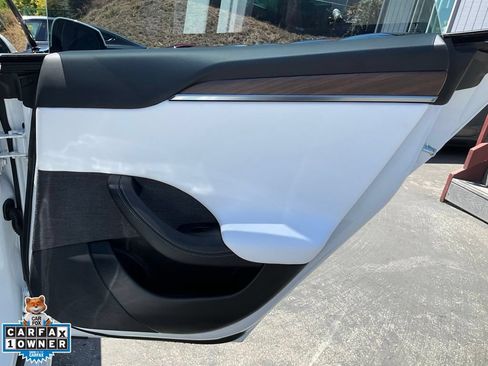 Used 2026 Tesla Model S AWD/4WD image 62