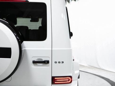 Used 2023 Mercedes-Benz G 63 AMG 4MATIC image 35