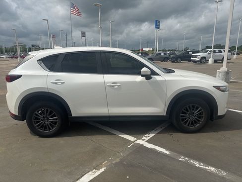 Used 2019 MAZDA CX-5 Touring image 4
