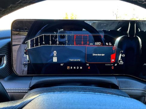 Used 2024 Ford Mustang GT Premium image 9