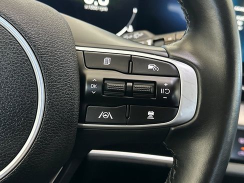 Certified 2024 Kia Sportage SX AWD/4WD image 28