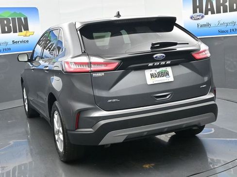 Used 2024 Ford Edge SEL image 4