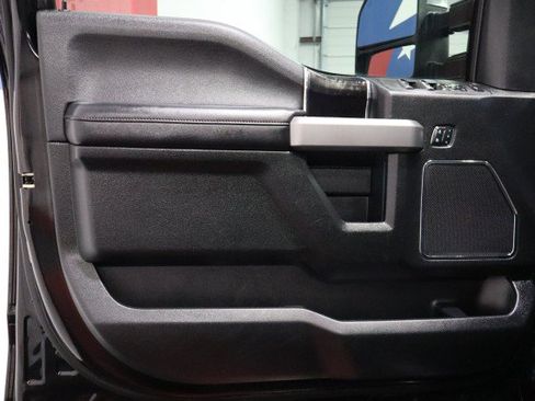 Used 2019 Ford F250 Platinum w/ Platinum Ultimate Package AWD/4WD image 39