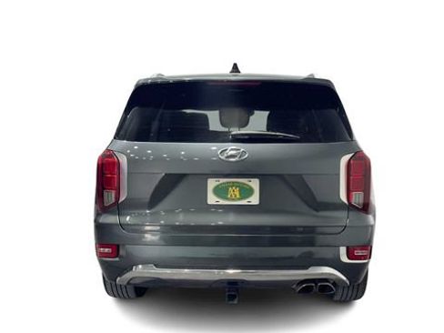 Used 2020 Hyundai Palisade Limited FWD image 2