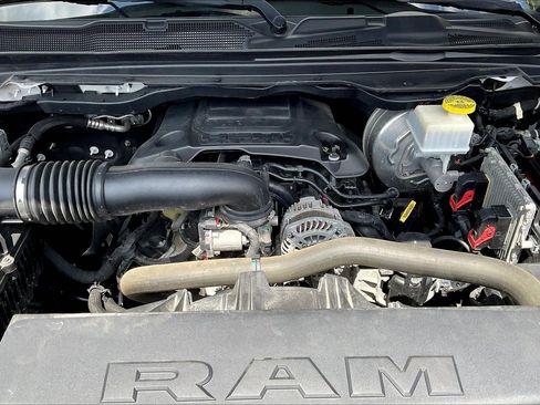 Used 2019 RAM 1500 Big Horn AWD/4WD image 29
