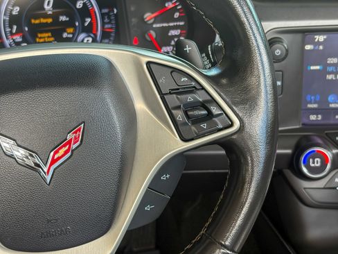 Used 2017 Chevrolet Corvette Grand Sport w/ Carbon Flash Badge Package RWD image 30
