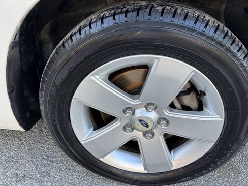 Used 2009 Ford Fusion SE image 32