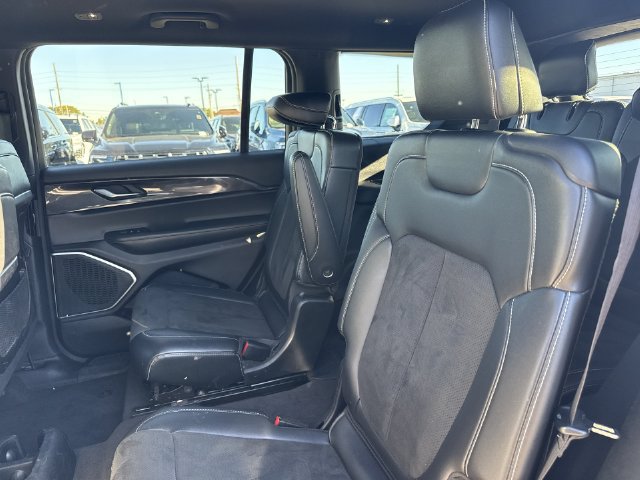 Used 2021 Jeep Grand Cherokee L Laredo AWD/4WD image 23