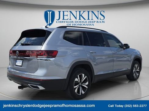 Used 2024 Volkswagen Atlas SE FWD image 5