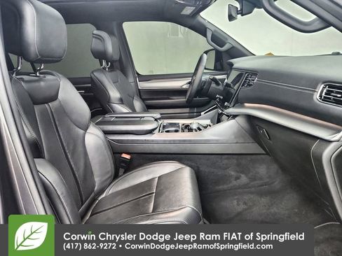 Used 2024 Jeep Wagoneer Series II image 27