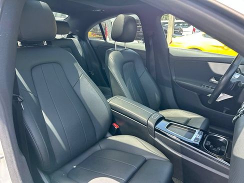Used 2025 Mercedes-Benz CLA 250 image 45