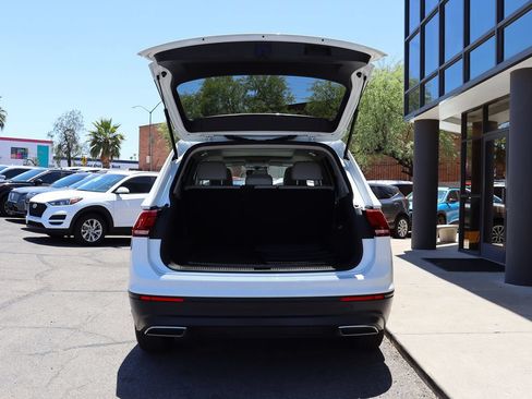 Used 2019 Volkswagen Tiguan SE w/ Panoramic Sunroof Package AWD/4WD image 22