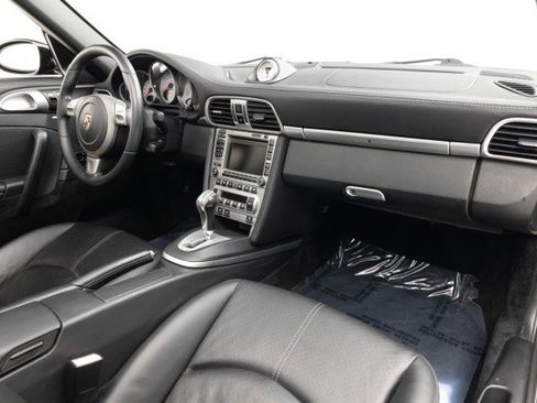 Used 2005 Porsche 911 Carrera S image 2