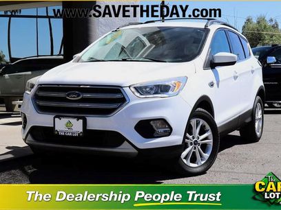 Used 2017 Ford Escape SE w/ Equipment Group 201A