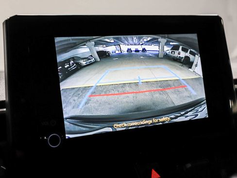 Certified 2025 Toyota Corolla LE FWD image 24