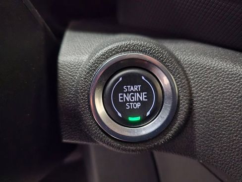 Used 2022 Chevrolet TrailBlazer LT AWD/4WD image 20