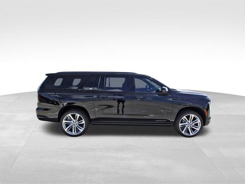 New 2026 Cadillac Escalade ESV Sport w/ Touring Package image 5