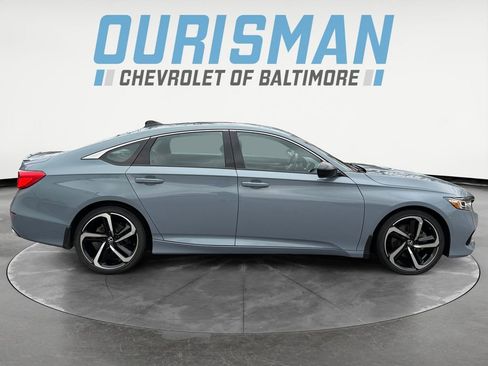 Used 2022 Honda Accord Sport image 7