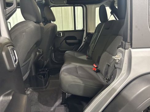 Used 2021 Jeep Wrangler Unlimited Sport image 10