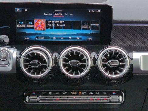 Certified 2024 Mercedes-Benz GLB 35 AMG 4MATIC image 18