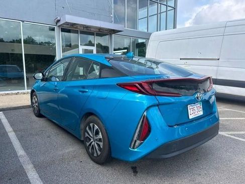 Used 2020 Toyota Prius Prime Limited FWD image 4