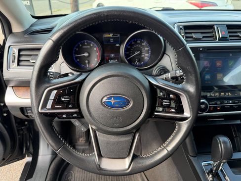 Used 2018 Subaru Outback 2.5i Limited AWD/4WD image 35