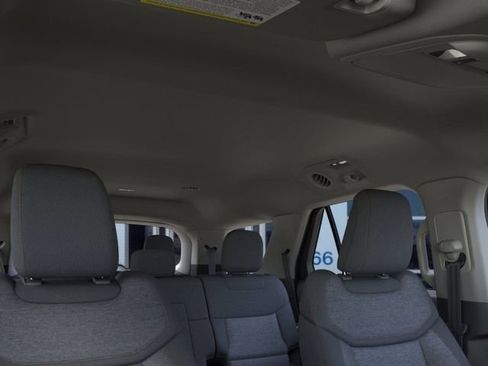 New 2026 Ford Explorer Active AWD/4WD image 22