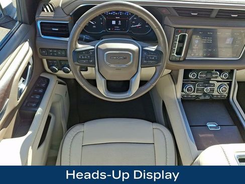 Used 2021 GMC Yukon Denali w/ Denali Ultimate Package image 17