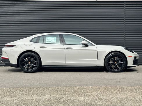 New 2026 Porsche Panamera RWD image 9