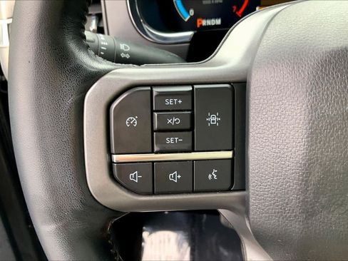 Used 2022 Ford F150 Lariat AWD/4WD image 23