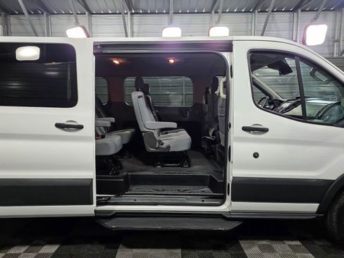 Used 2017 Ford Transit 350 XLT image 11