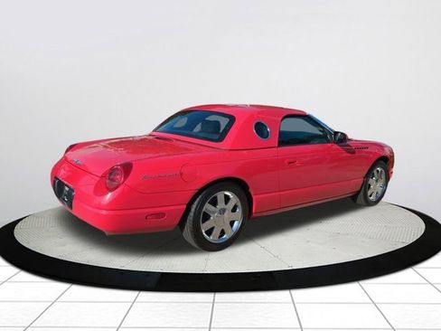 Used 2002 Ford Thunderbird image 3