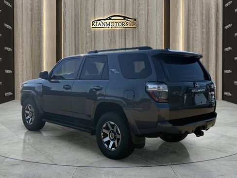 Used 2022 Toyota 4Runner TRD Off-Road image 7