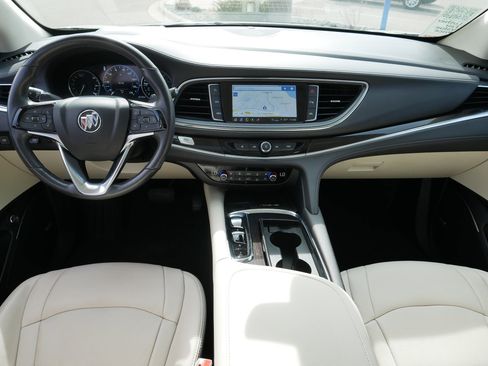 Used 2022 Buick Enclave Premium w/ Experience Buick Package image 10