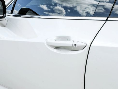 Used 2021 Acura TLX image 42