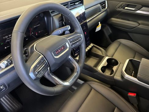 New 2027 GMC Terrain Elevation w/ Elevation Premium Package FWD image 10