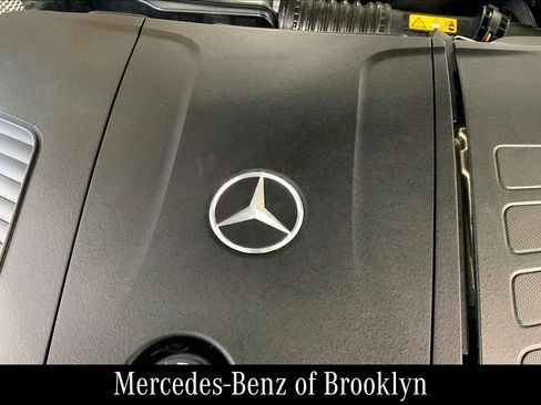 Used 2022 Mercedes-Benz C 300 4MATIC Sedan image 34