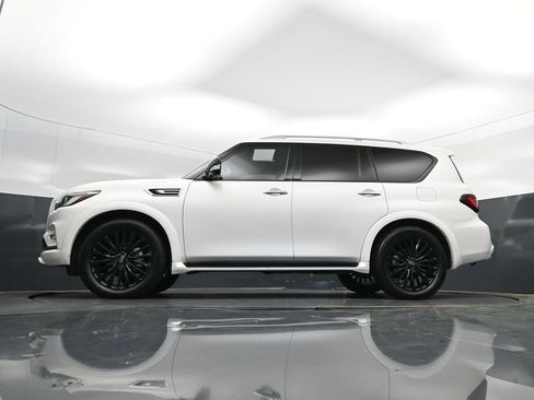 Used 2022 INFINITI QX80 Sensory w/ Cargo Package image 42