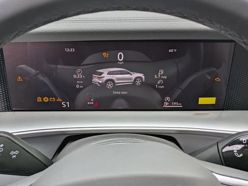 New 2026 Volkswagen Tiguan SE R-Line image 30