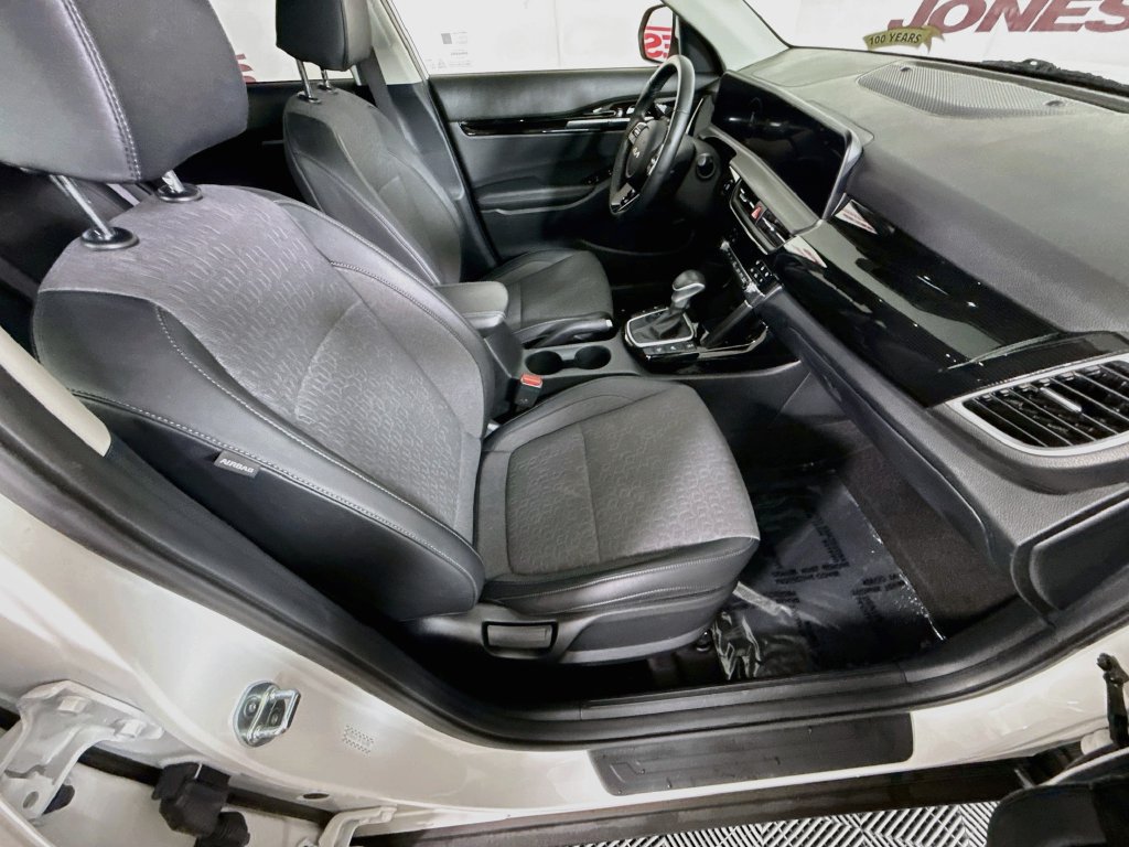 Used 2024 Kia Seltos X-Line AWD/4WD image 30